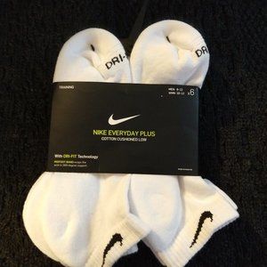 Nike Dri-Fit Low cut Athletic Training Socks - NWT